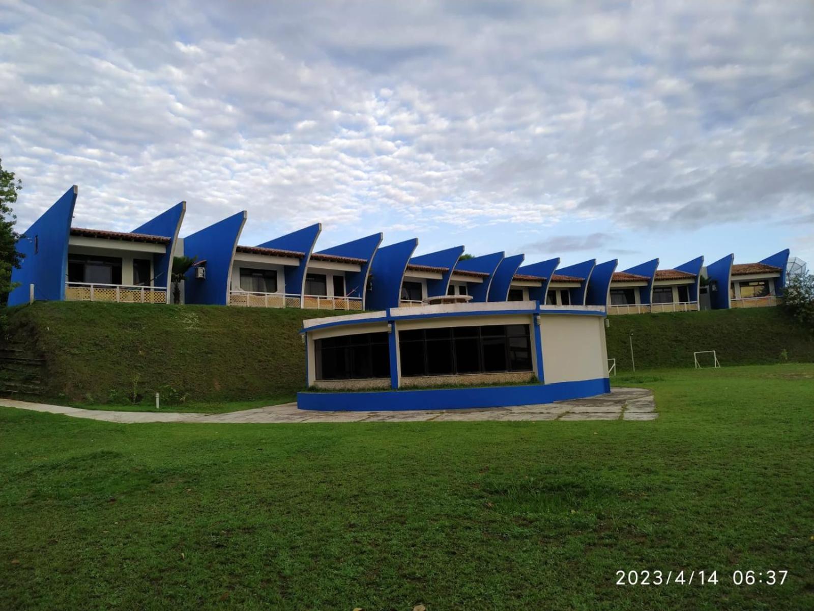Pousada Das Falesias Hotel Prado Exterior photo